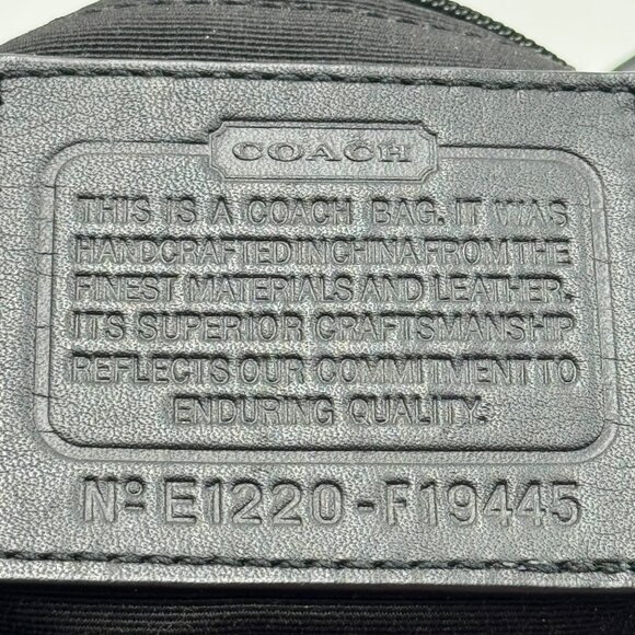 Coach Soho Signature Black Hobo Bag E1220-F19445 Dual Handles Zip Closure Iconic - Picture 9 of 11